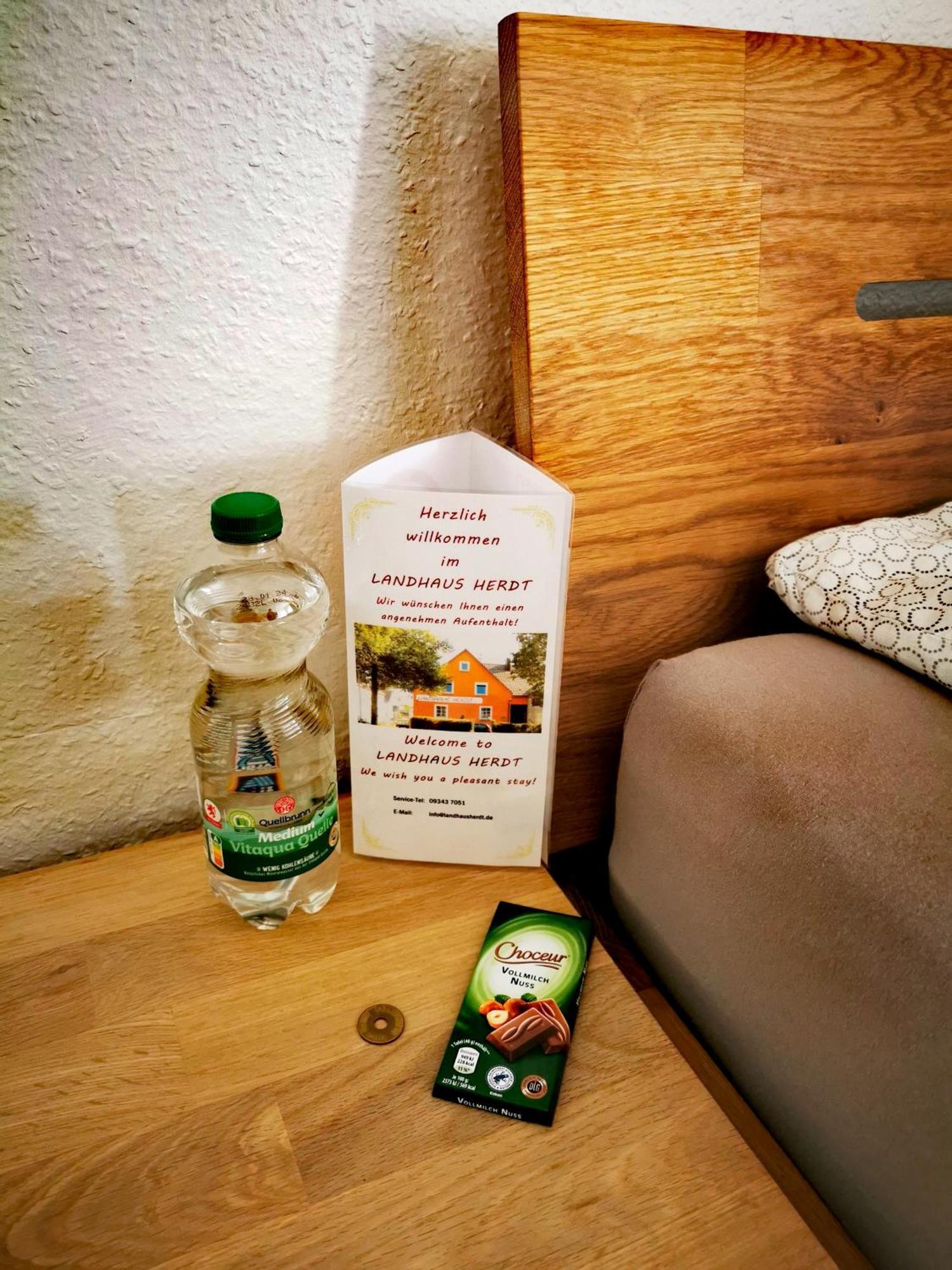 Landhaus Herdt Lauda-Königshofen Eksteriør bilde